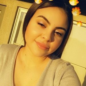 Meet your Posher, Yureidy